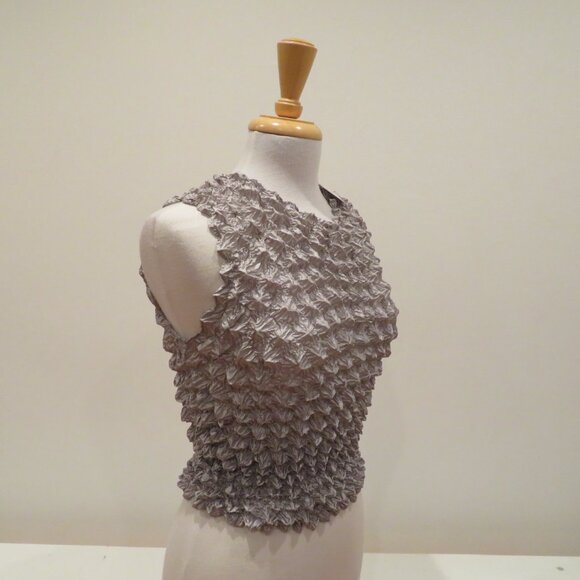 Women F.C One Size Fits Most Bubble Crinkle Popcorn Sleeveless Stretchy Tank Top - Picture 2 of 5